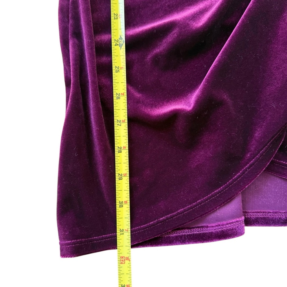 Windsor Burgundy Stretch Velvet Mini Party Dress Size Small - Picture 8 of 8